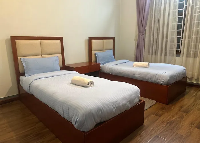 Norbu Hotel *